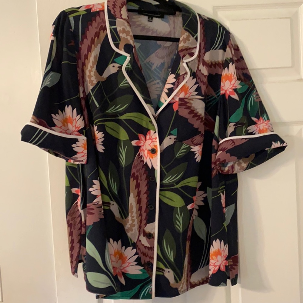 NWOT. Size 18.